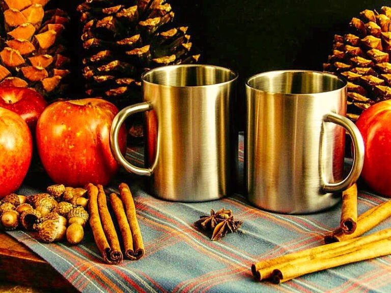 SPIKED MULLED APPLE CIDER RECIPE
