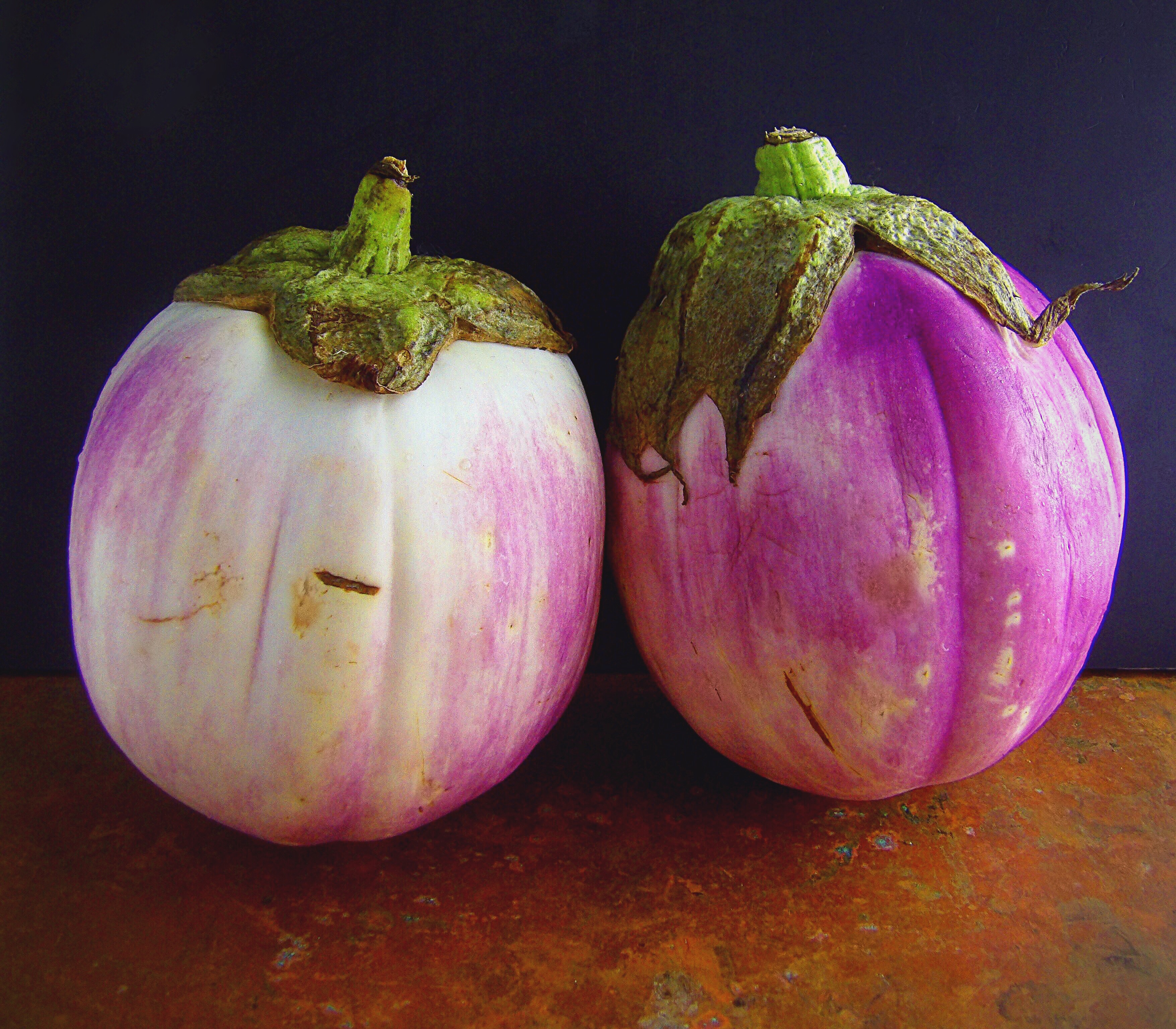 How To Prepare a Thai Round Purple Eggplant