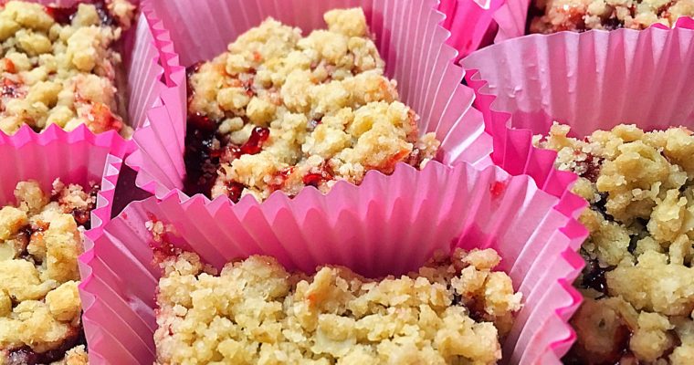 Dessert Recipe: Raspberry Crumble Bars