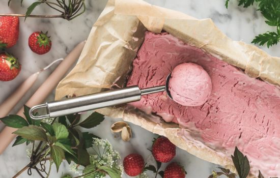 Homemade Strawberry Pistachio Ice Cream without a Machine