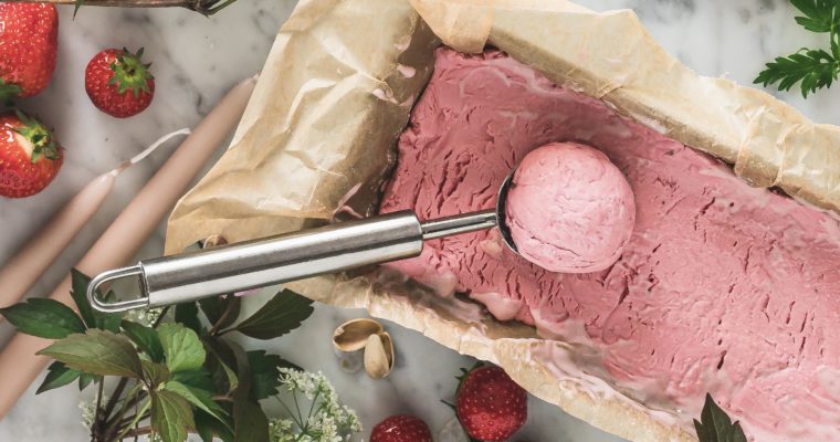 Homemade Strawberry Pistachio Ice Cream without a Machine